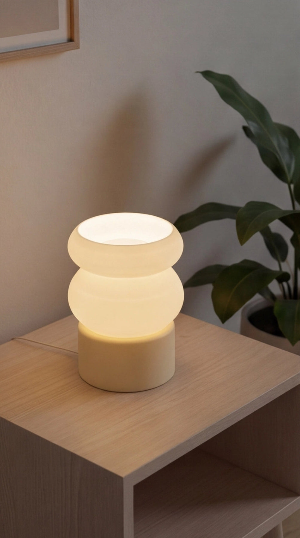 Mochi Table Lamp
